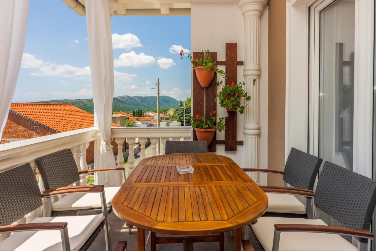 Apartments Panorama โนวีวีโนดอลสกี ภายนอก รูปภาพ